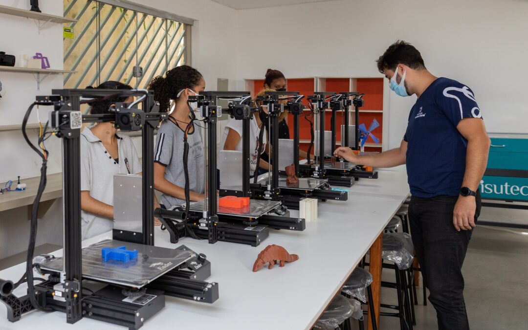 Instituto Ramacrisna inaugura primeiro laboratório de inovação digital do Brasil, em  uma zona rural